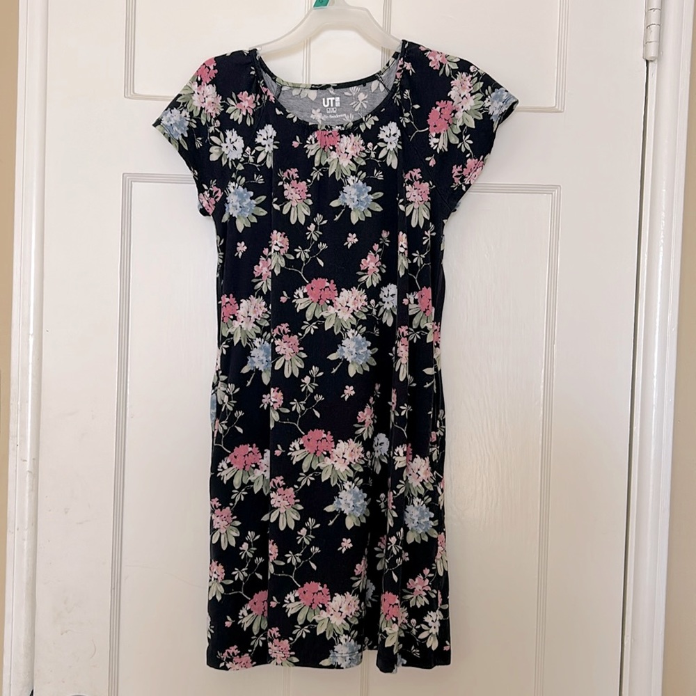 Uniqlo 100% cotton dress 9-10